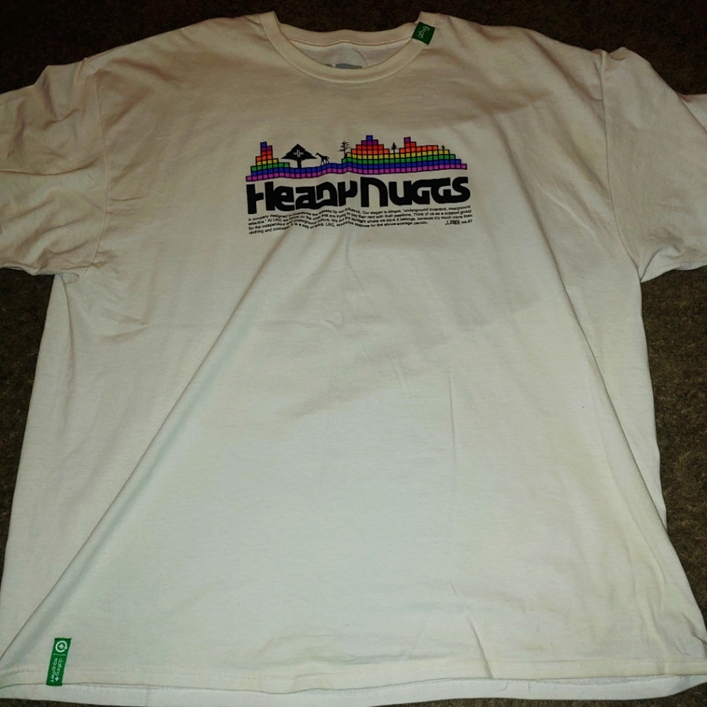 LRG T-SHIRT